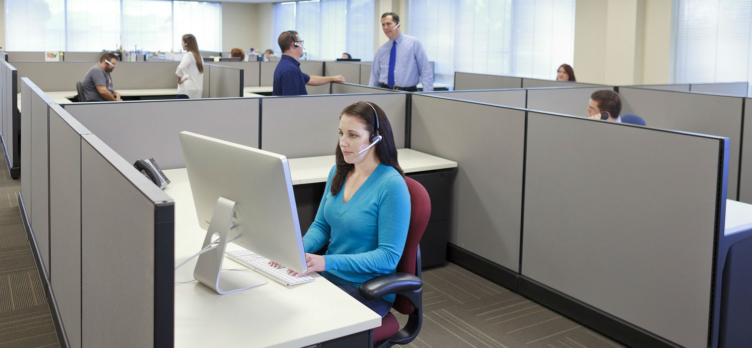 8 Must-Have Features of Contact Center Solution